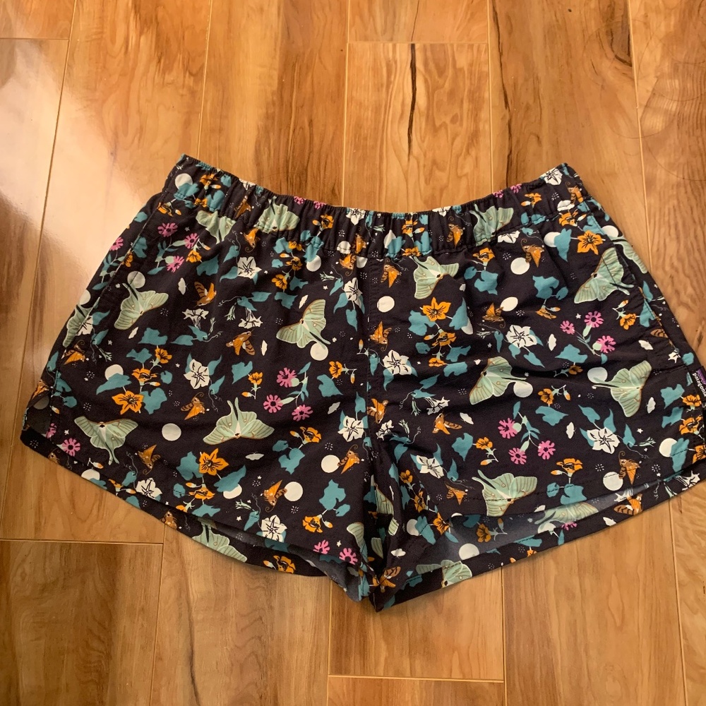 Patagonia barely baggies 2.5”